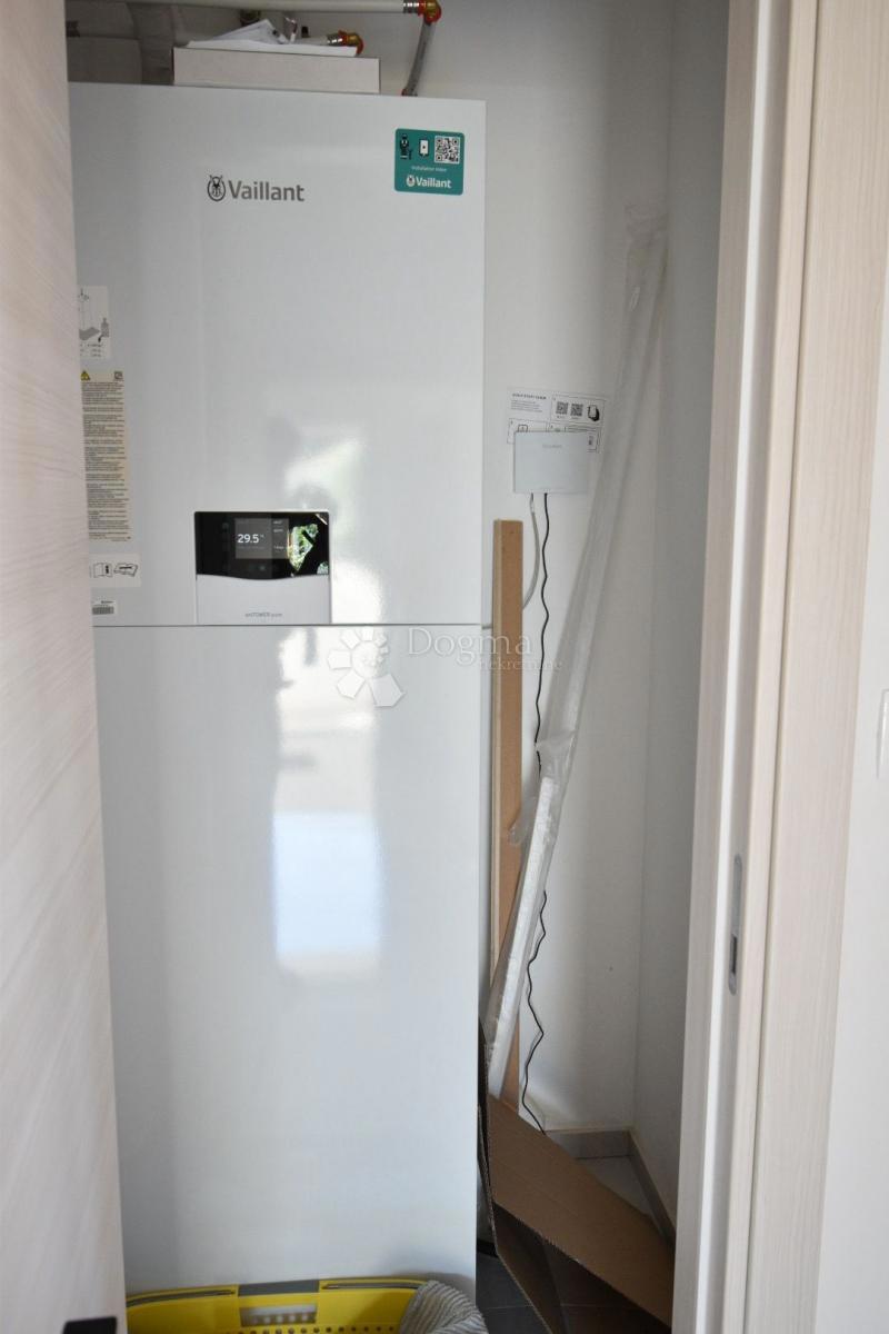 Allogio Šišan, Ližnjan, 195m2