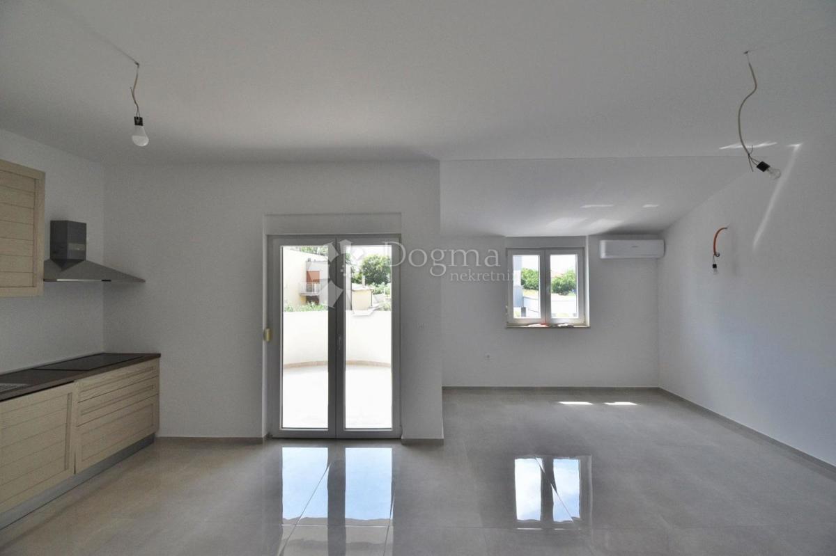 Allogio Šišan, Ližnjan, 195m2