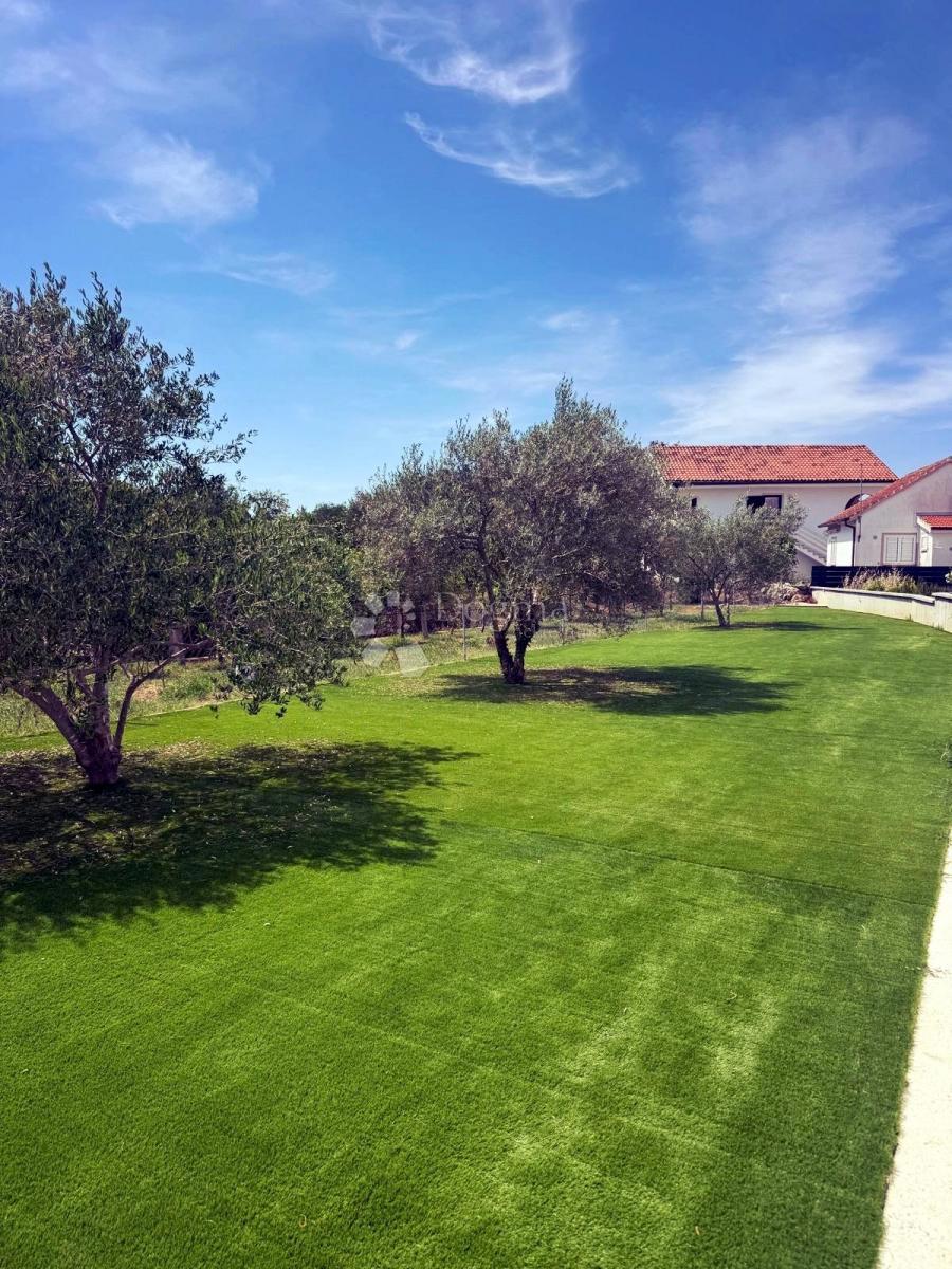 Terreno edificabile Petrčane, Zadar - Okolica, 365m2