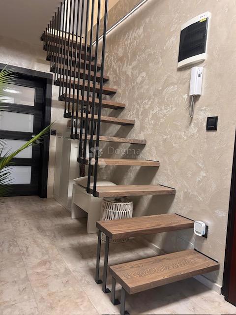 Allogio Mladenići, Viškovo, 110m2