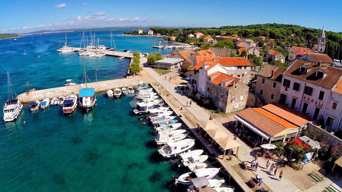 Casa Zlarin, Šibenik - Okolica, 277m2