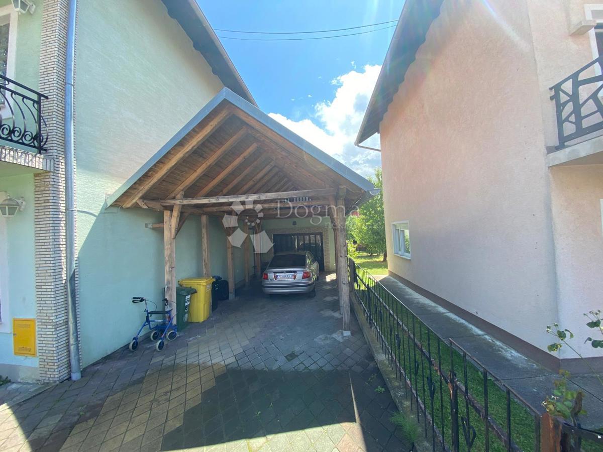 Casa Brestje, Sesvete, 348m2