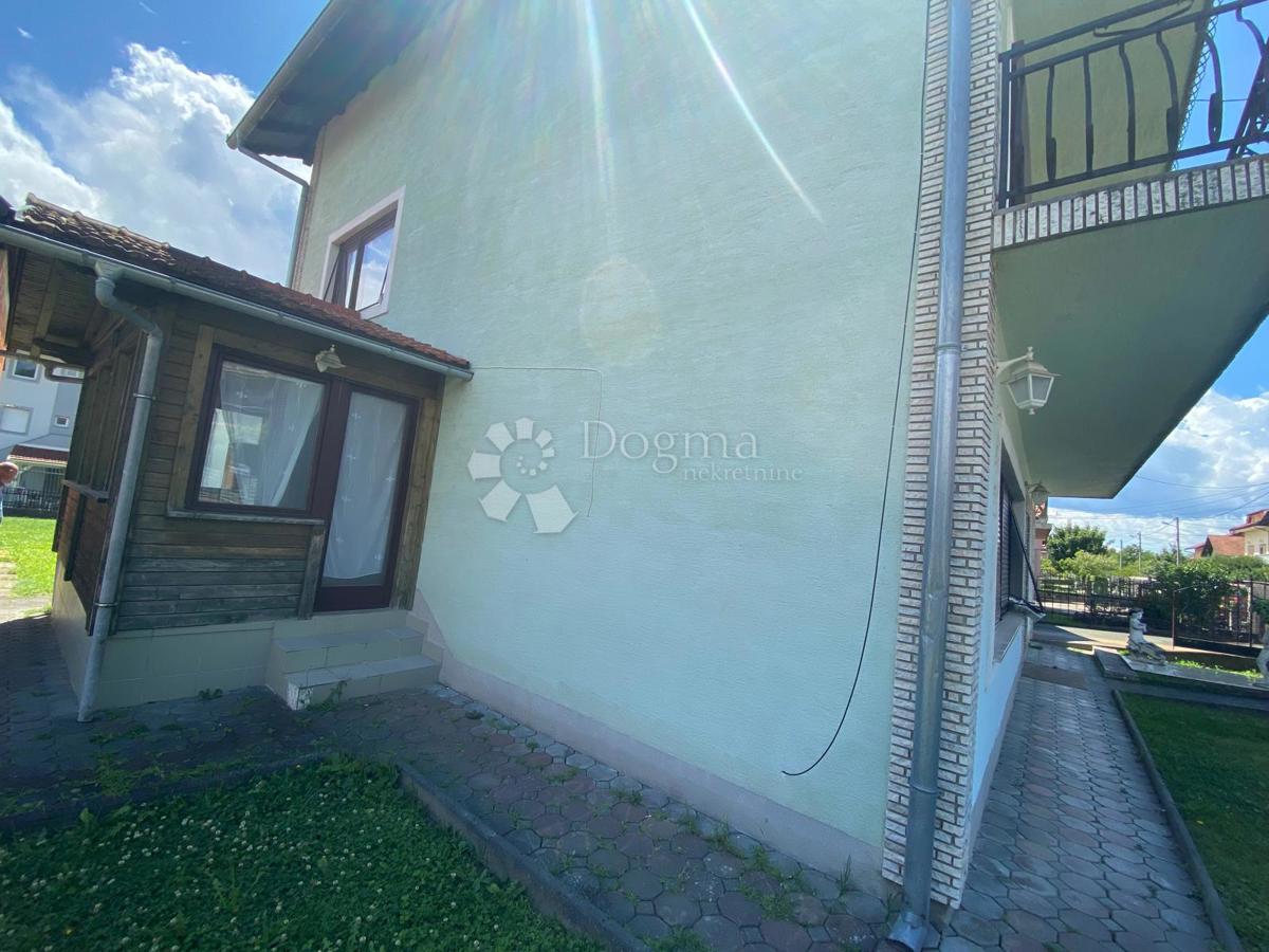 Casa Brestje, Sesvete, 348m2