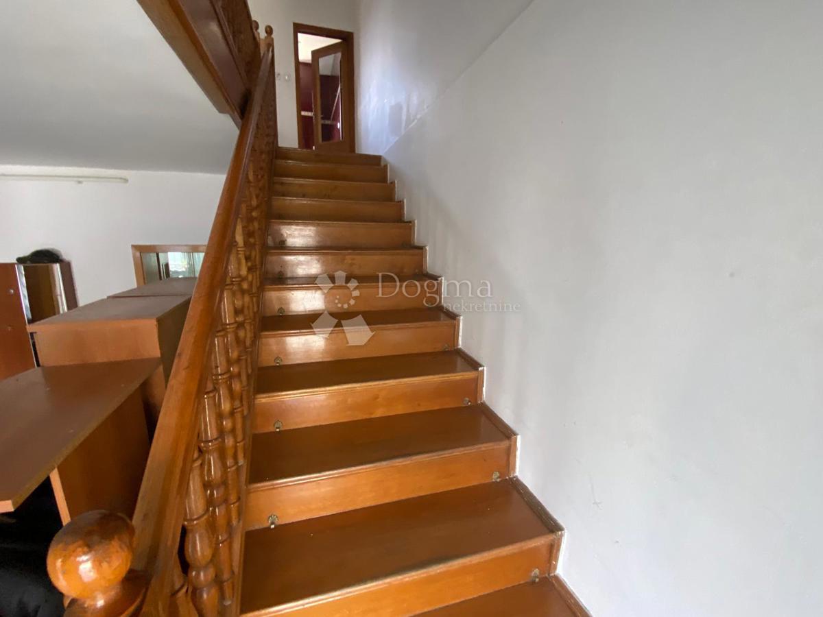 Casa Brestje, Sesvete, 348m2