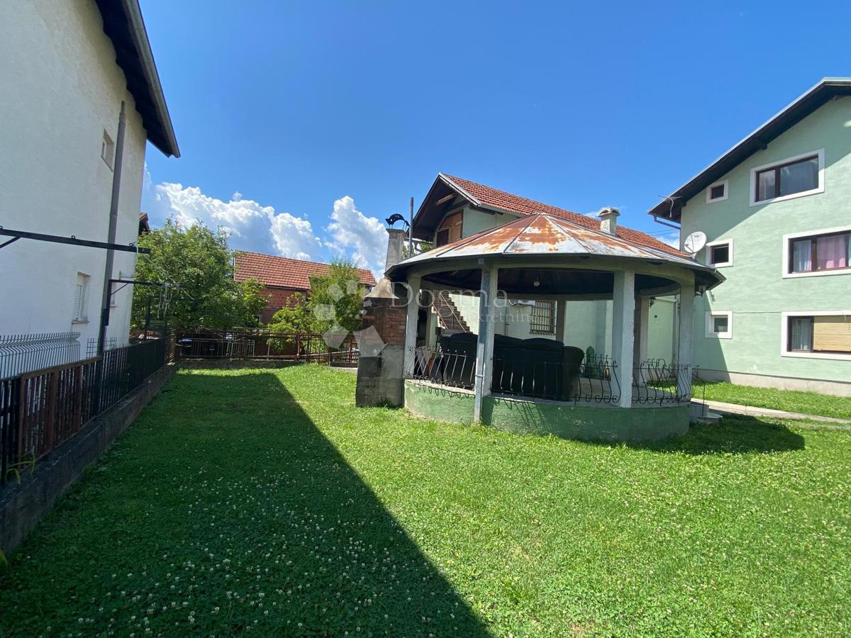 Casa Brestje, Sesvete, 348m2