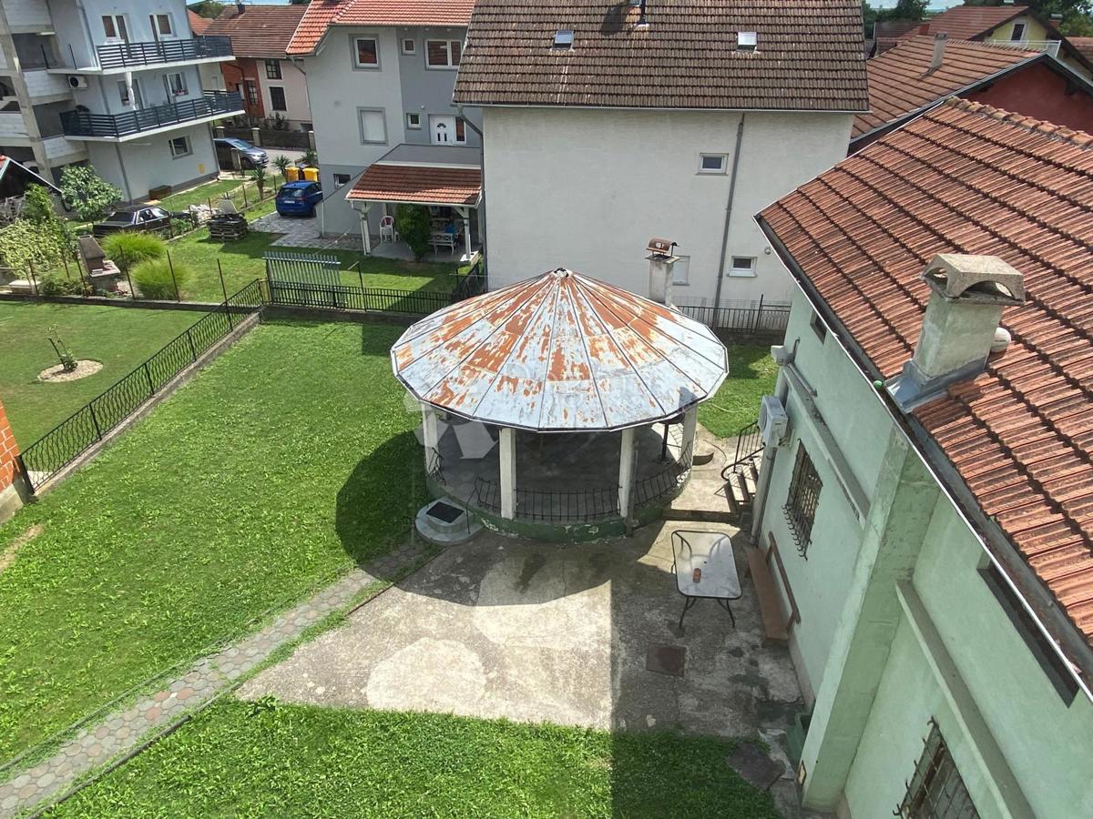 Casa Brestje, Sesvete, 348m2