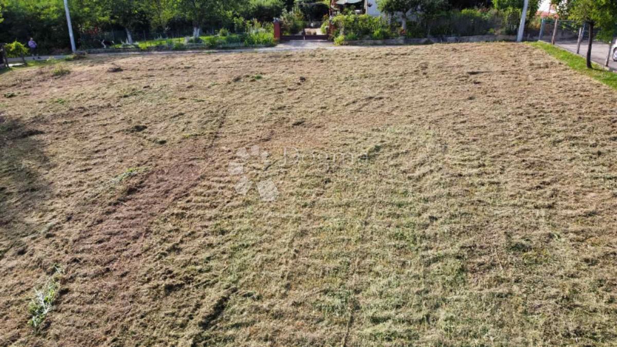 Terreno edificabile Martin breg, Dugo Selo, 1.880m2