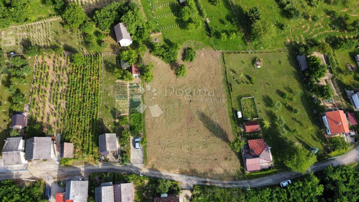 Terreno edificabile Martin breg, Dugo Selo, 1.880m2