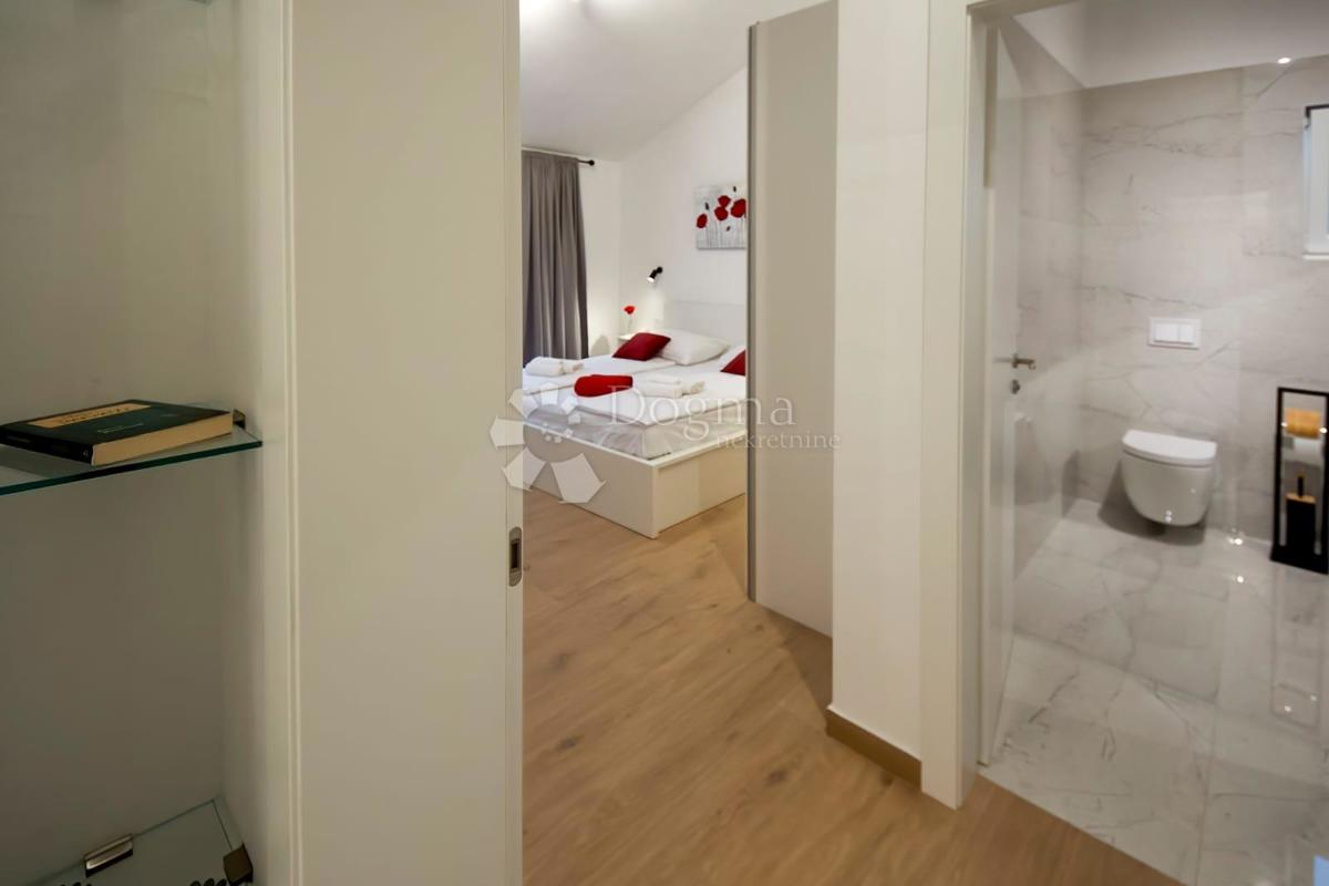 Casa Dubrava Kod Šibenika, Šibenik - Okolica, 160m2