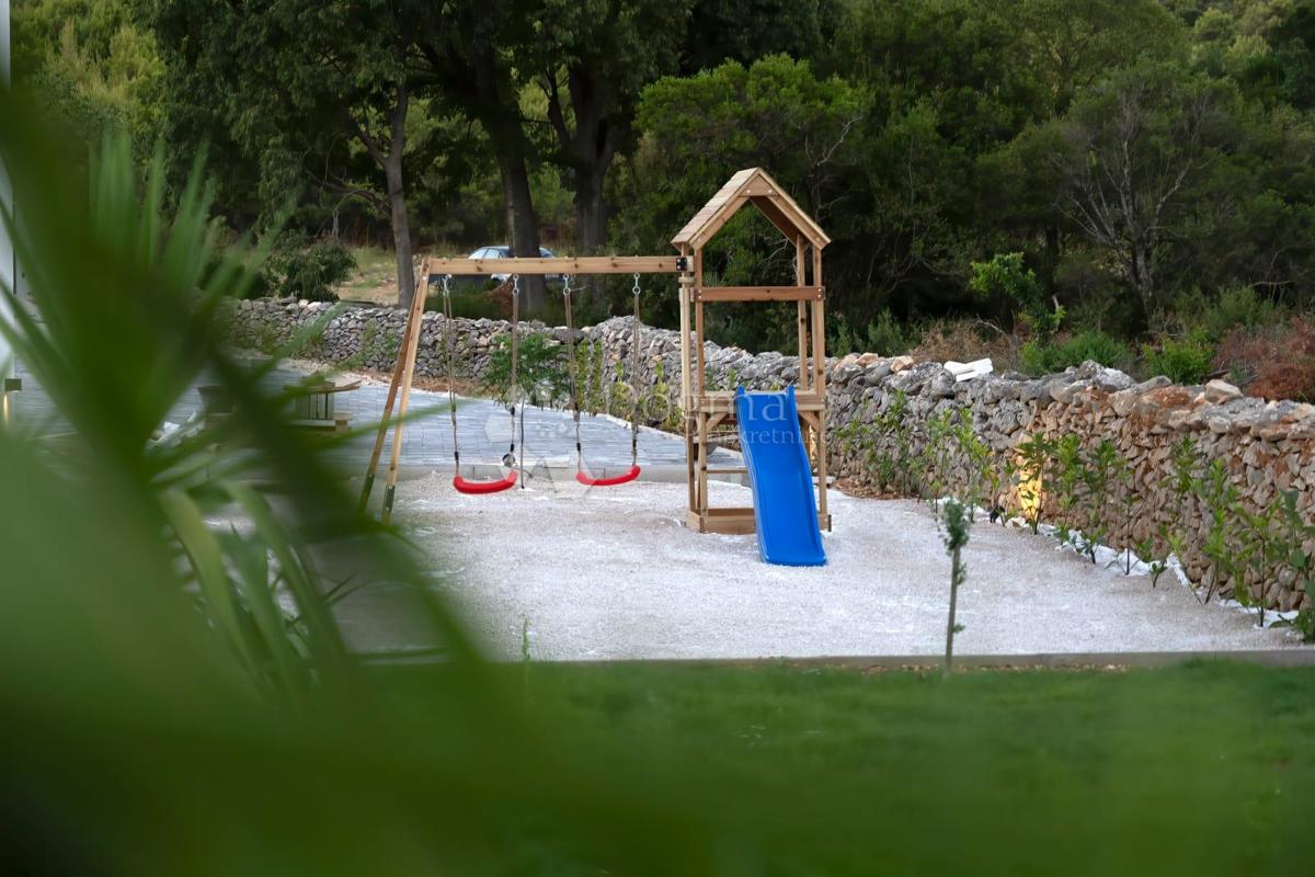 Casa Dubrava Kod Šibenika, Šibenik - Okolica, 160m2