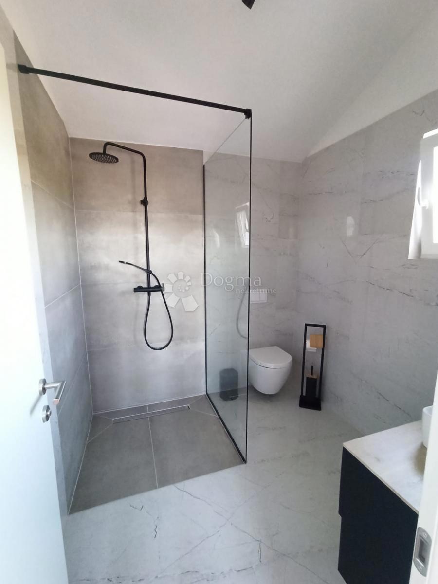 Casa Dubrava Kod Šibenika, Šibenik - Okolica, 160m2