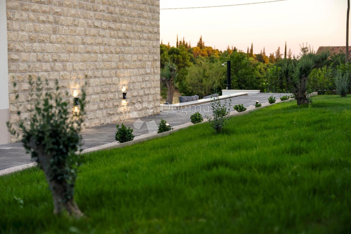 Casa Dubrava Kod Šibenika, Šibenik - Okolica, 160m2