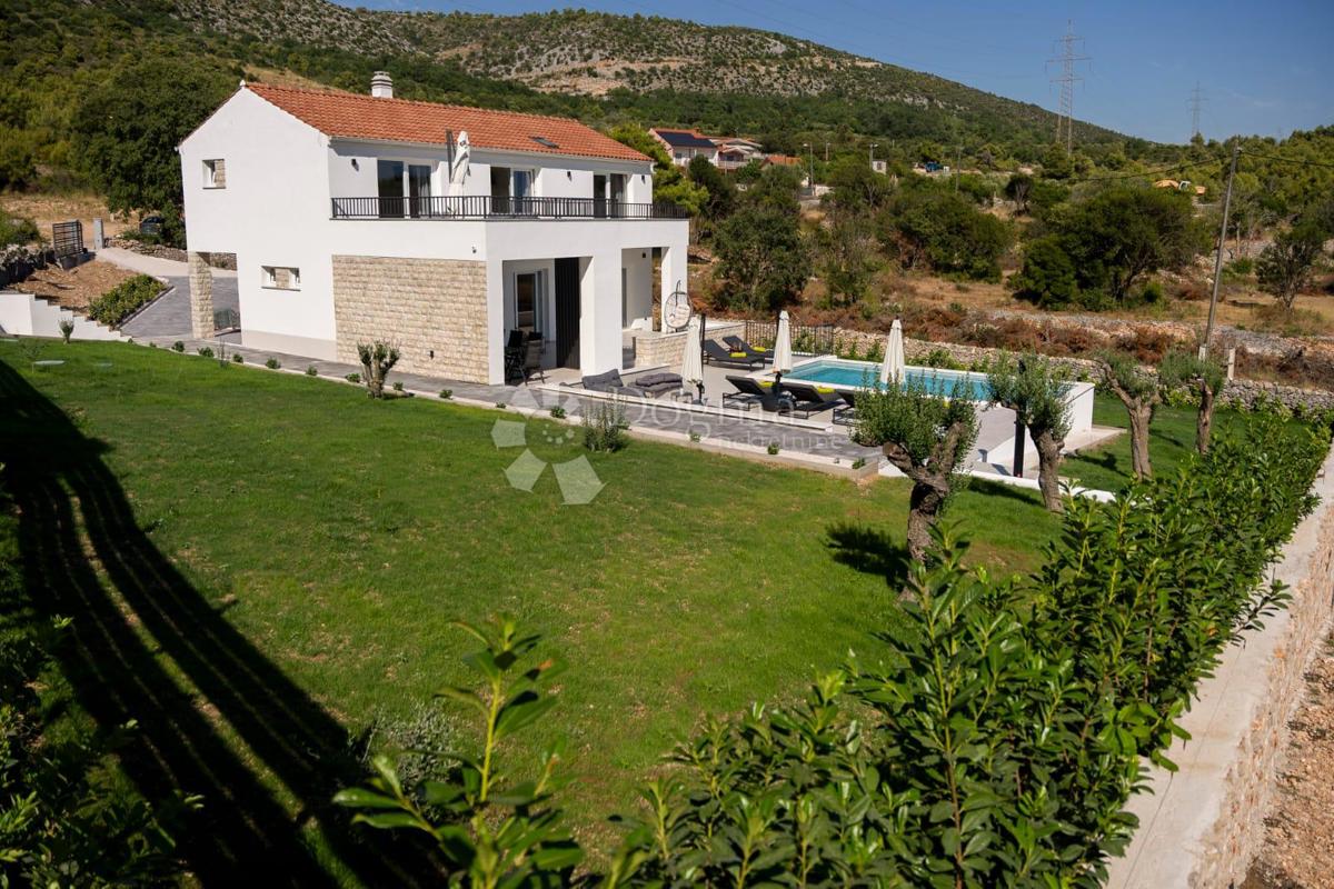 Casa Dubrava Kod Šibenika, Šibenik - Okolica, 160m2