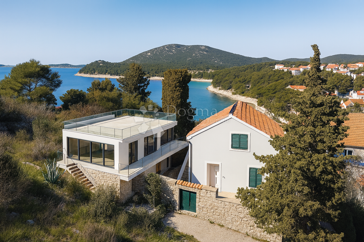 TRIBUNJ – Unica sul mercato! Casa con piscina in posizione eccezionale + ulteriore casa da ristrutturare!