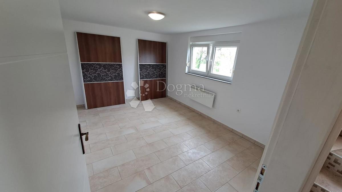 Casa Varaždin Breg, Gornji Kneginec, 78m2