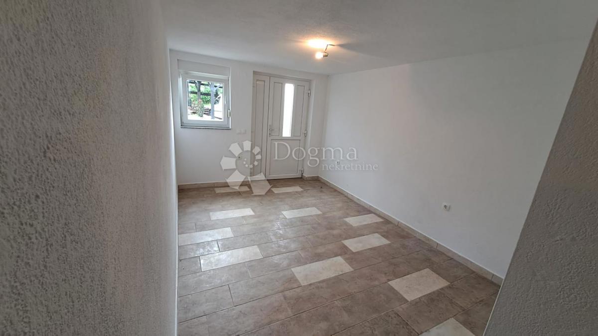 Casa Varaždin Breg, Gornji Kneginec, 78m2