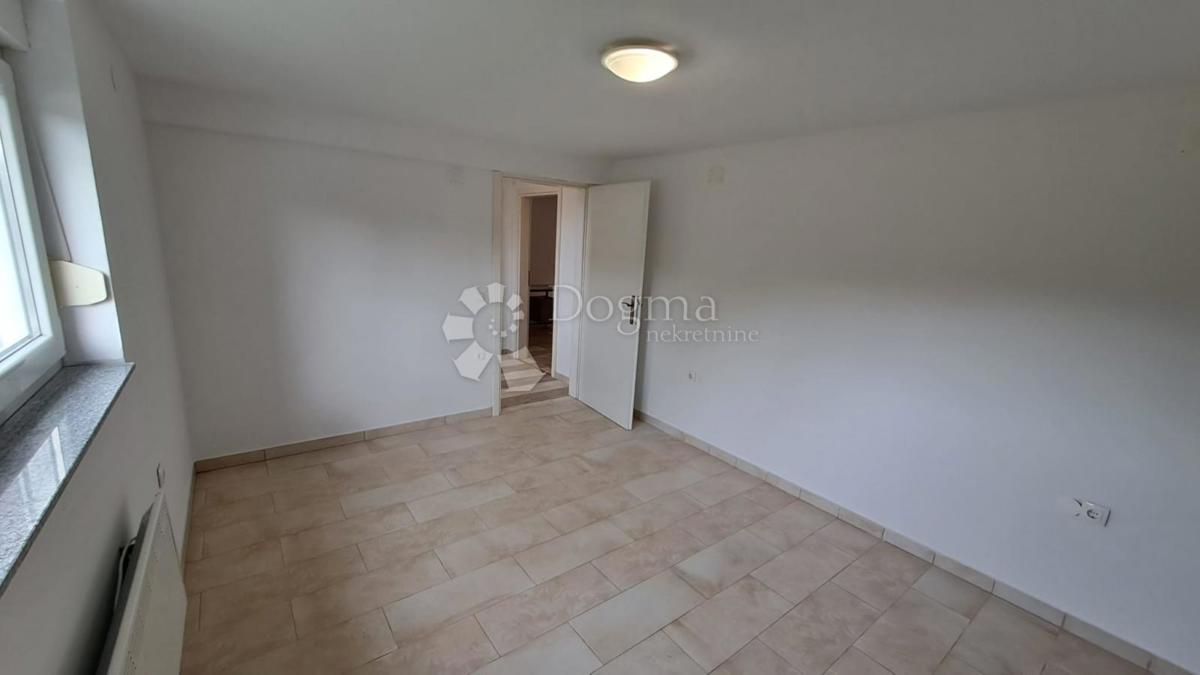 Casa Varaždin Breg, Gornji Kneginec, 78m2