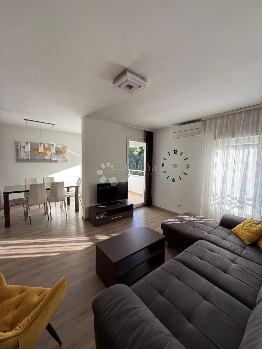 Allogio Stoja, Pula, 77m2