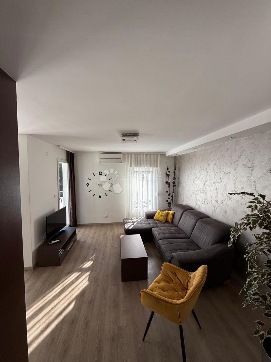 Allogio Stoja, Pula, 77m2