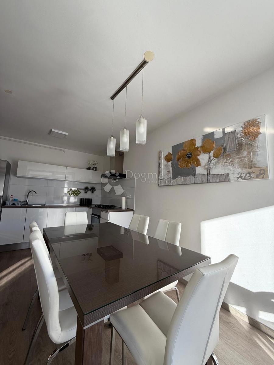 Allogio Stoja, Pula, 77m2