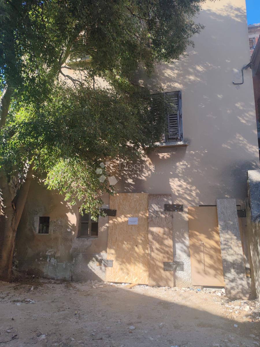 Allogio Gorica, Šibenik, 140m2