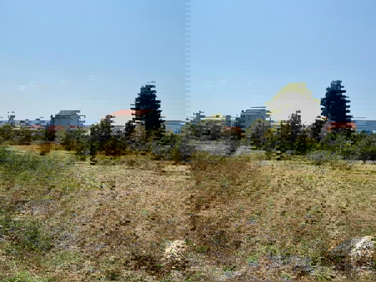 Terreno edificabile Kaštel Sućurac, Kaštela, 993m2