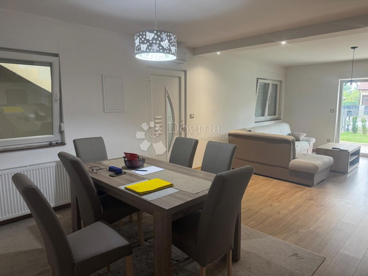 Casa Centar Ivanić-Grad, Ivanić-Grad, 232m2