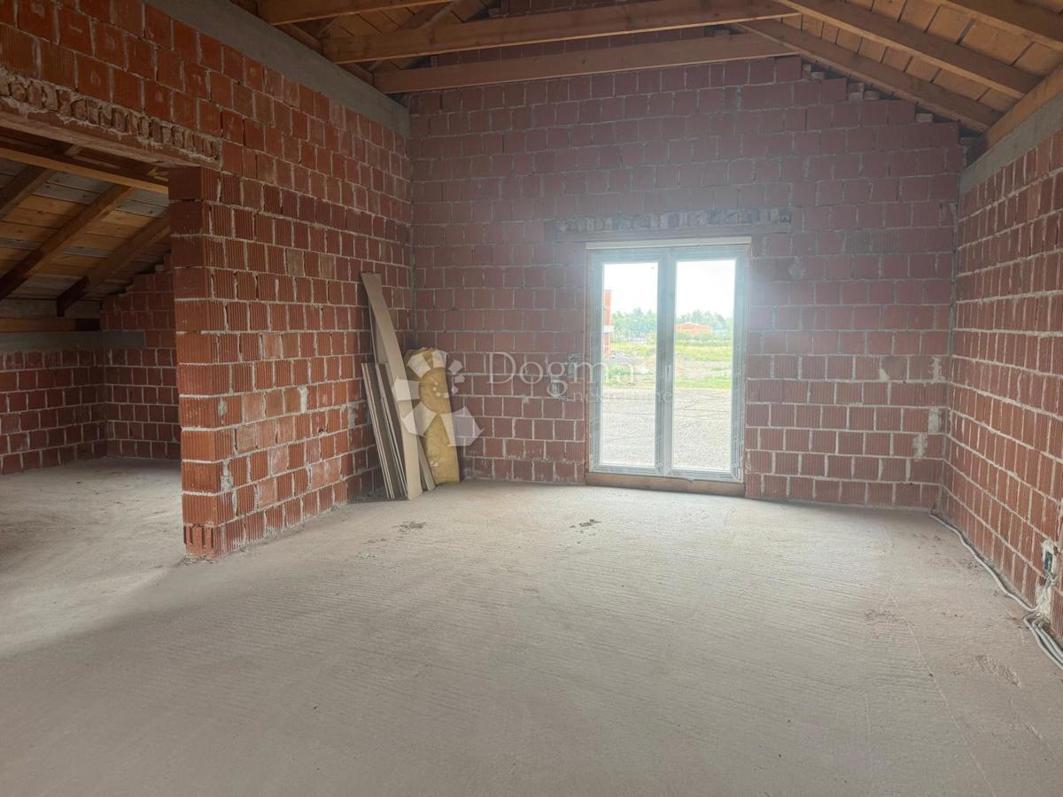 Casa Centar Ivanić-Grad, Ivanić-Grad, 232m2