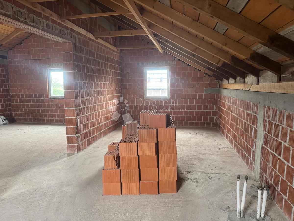 Casa Centar Ivanić-Grad, Ivanić-Grad, 232m2