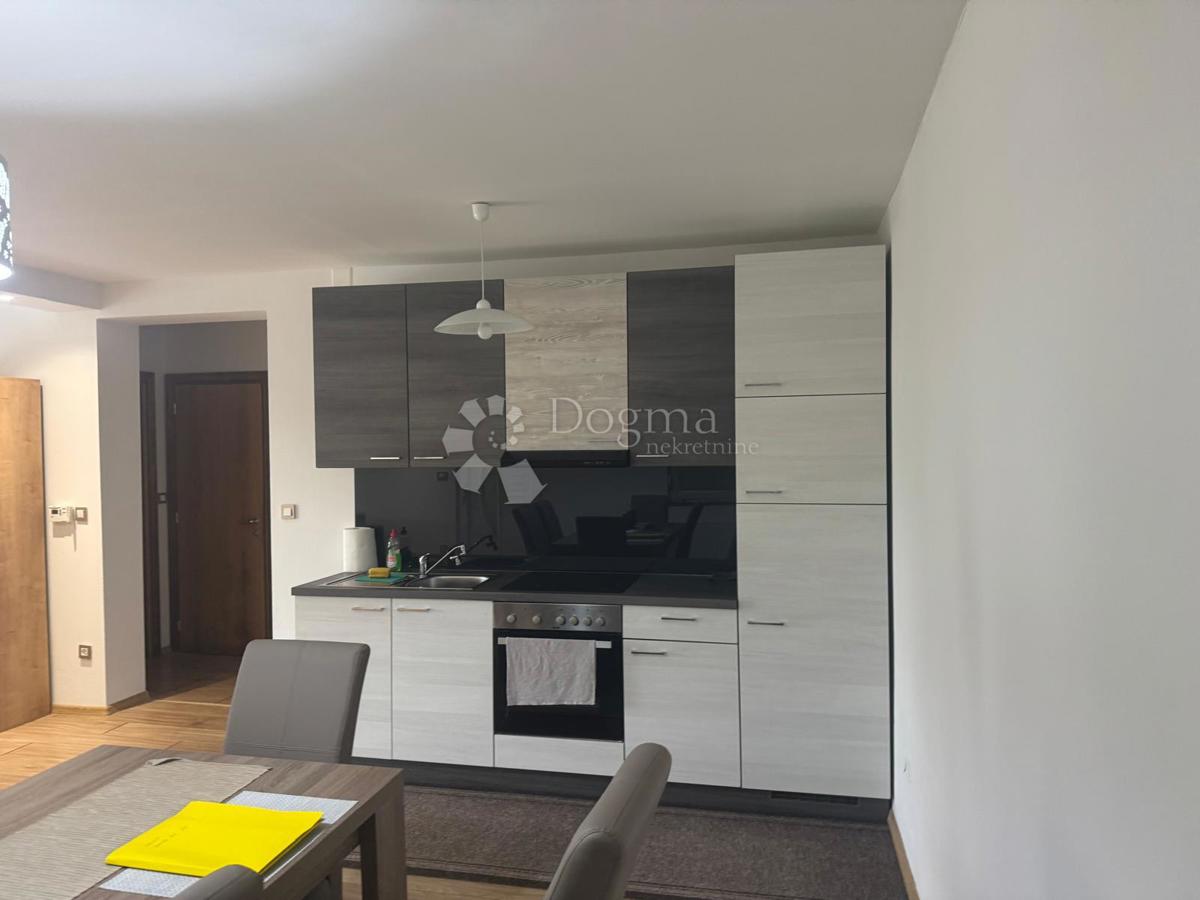 Casa Centar Ivanić-Grad, Ivanić-Grad, 232m2