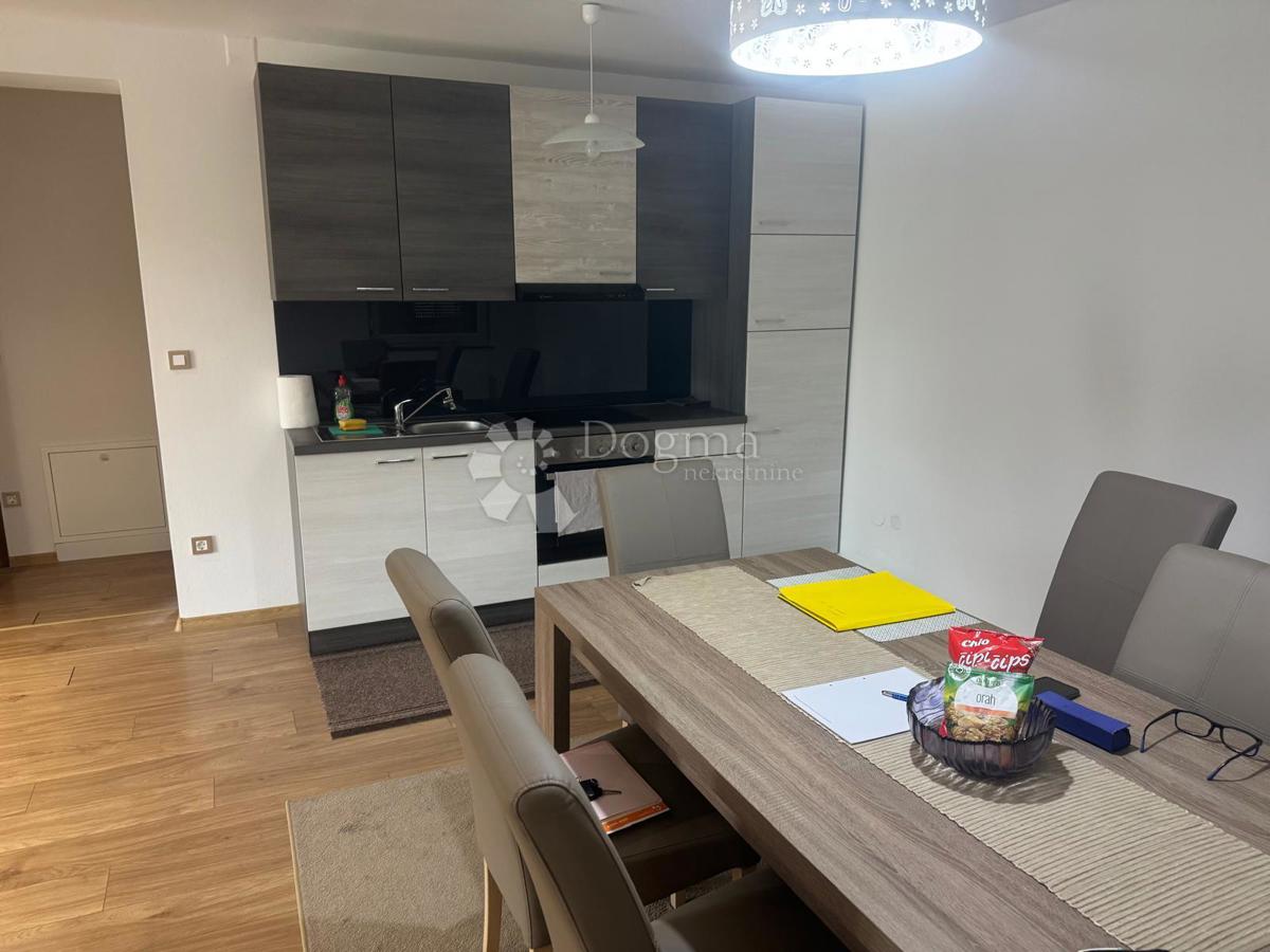 Casa Centar Ivanić-Grad, Ivanić-Grad, 232m2