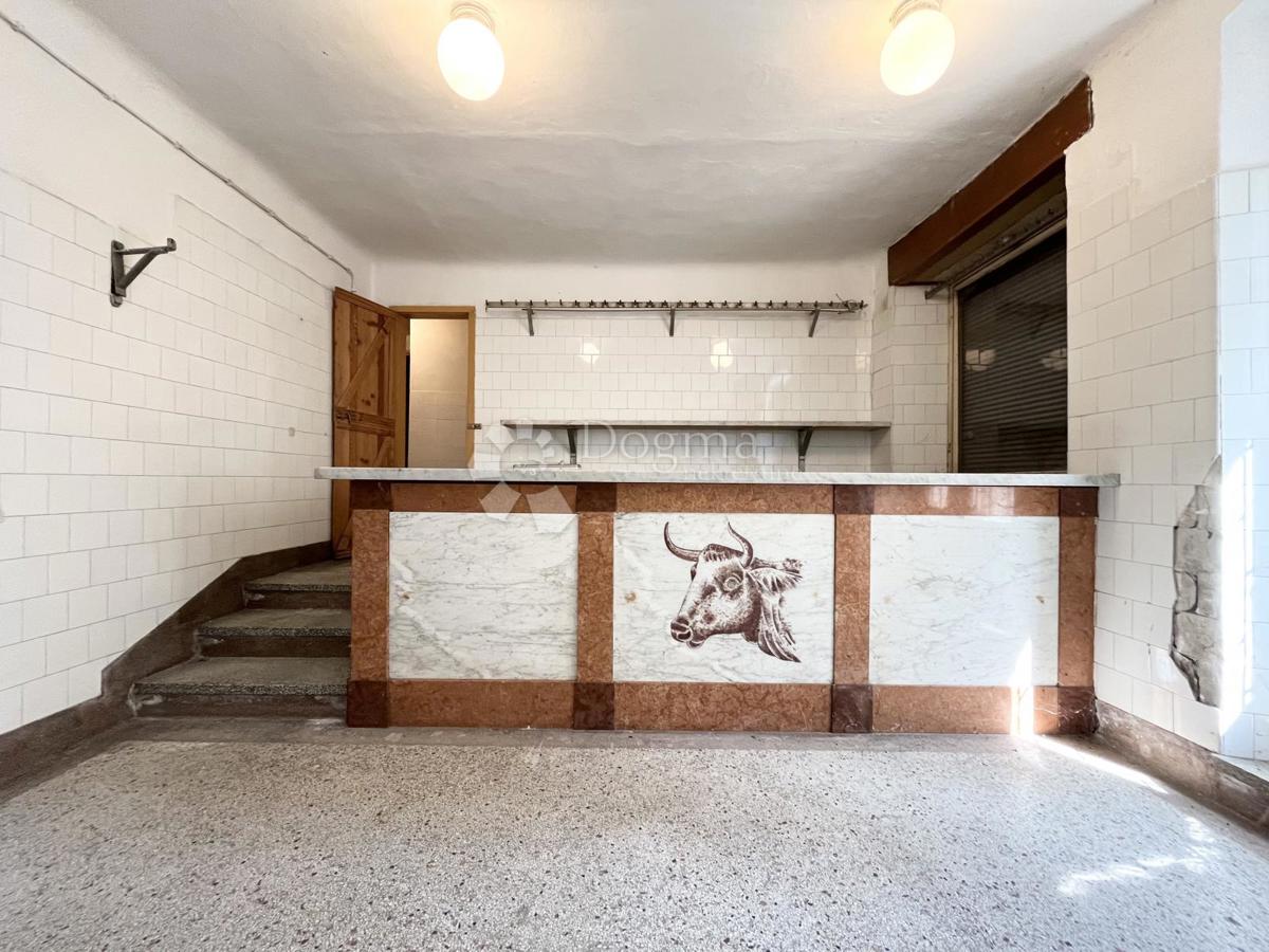 Locale commerciale Brtonigla, Brtonigla, Brtonigla, Istarska županija, 33,13m2