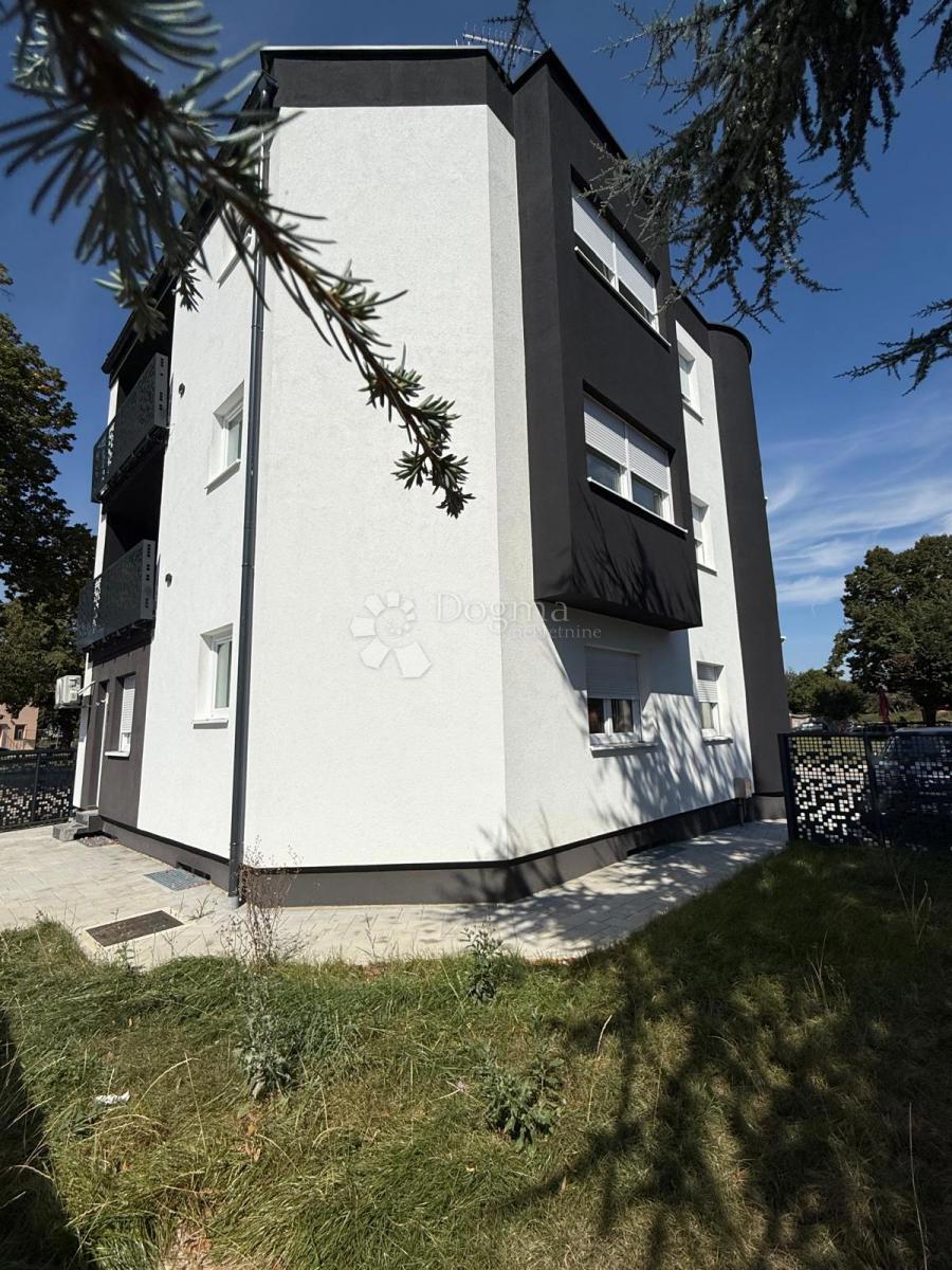 Allogio Centar, Varaždin, 74,45m2