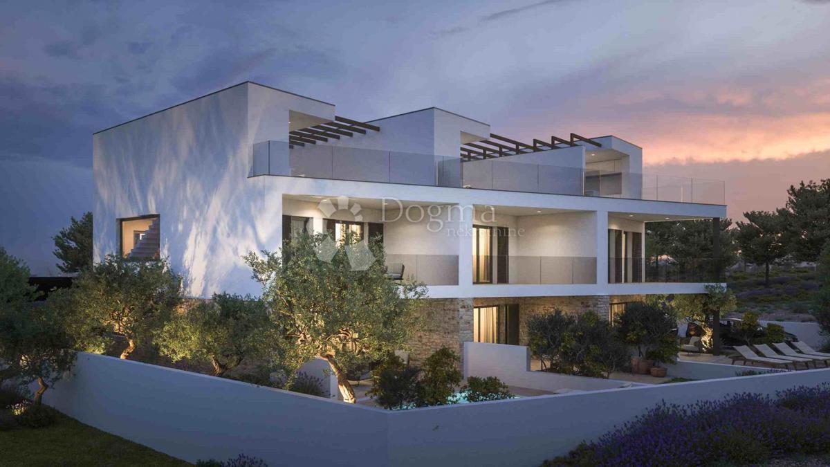 Allogio Tribunj, 210m2