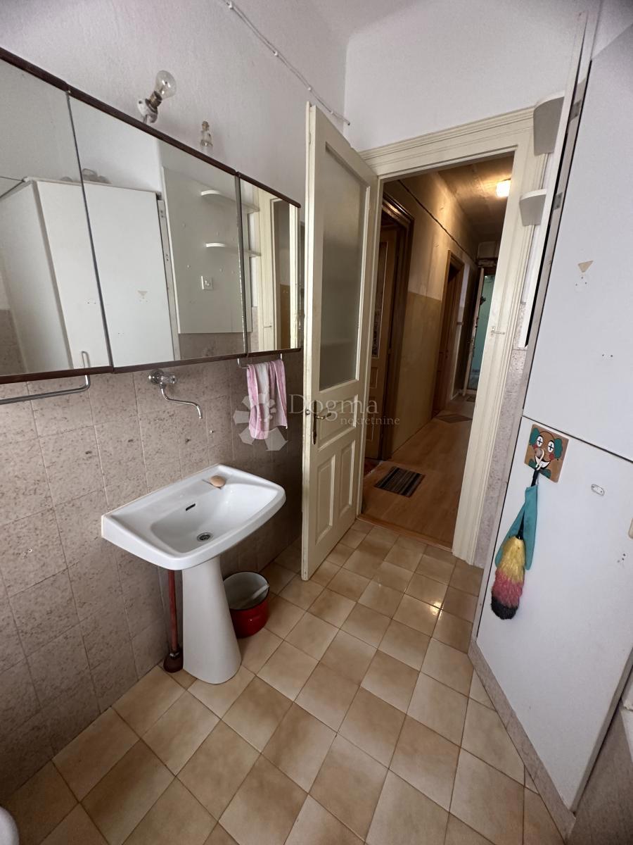 Casa Grad, Šibenik, 270m2