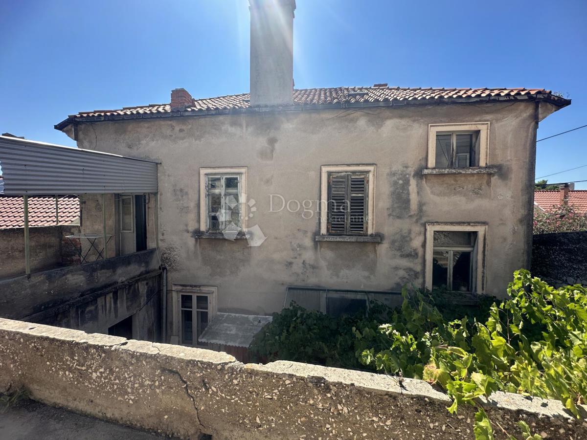Casa Grad, Šibenik, 270m2