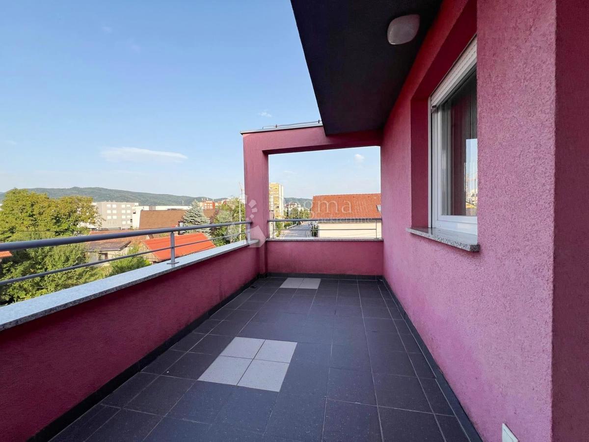 ZAPREŠIĆ, APPARTAMENTO MODERNO VICINO AL CENTRO