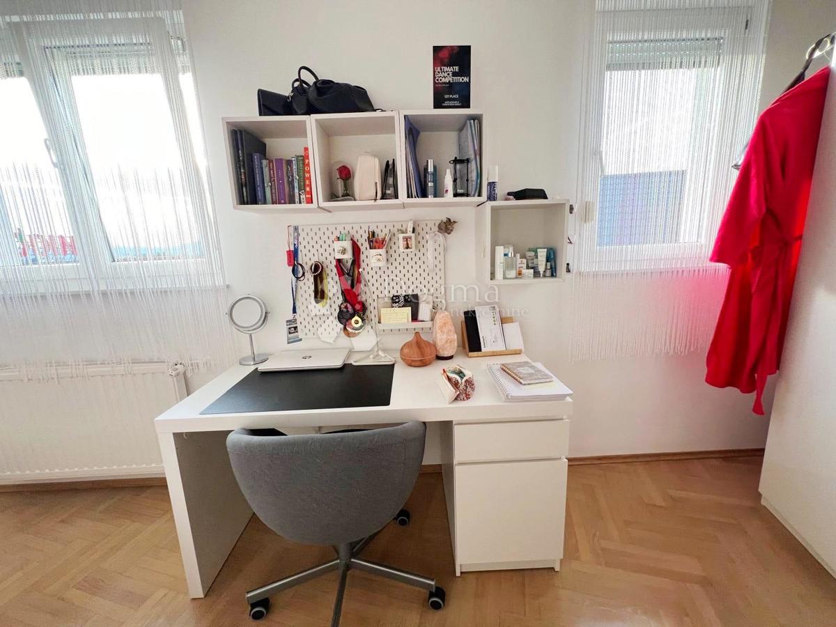 ZAPREŠIĆ, APPARTAMENTO MODERNO VICINO AL CENTRO