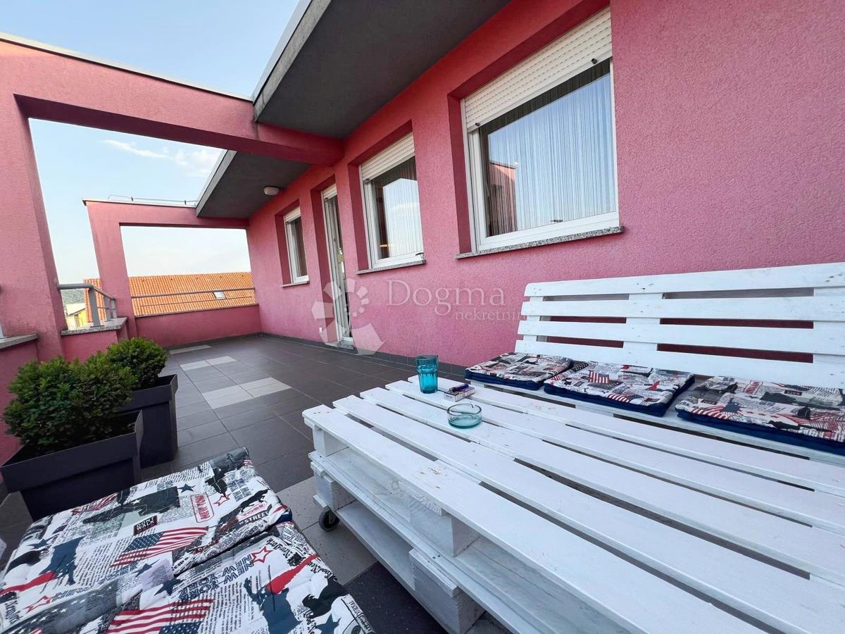 ZAPREŠIĆ, APPARTAMENTO MODERNO VICINO AL CENTRO