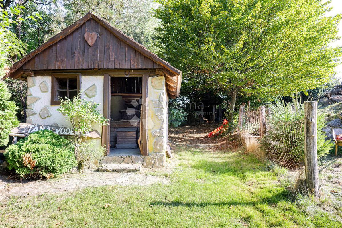 Casa Gredice, Klanjec, 403m2