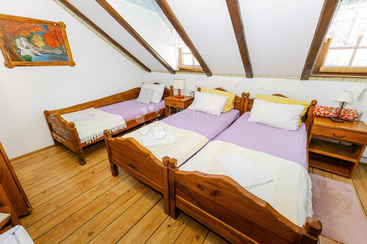 Casa Gredice, Klanjec, 403m2