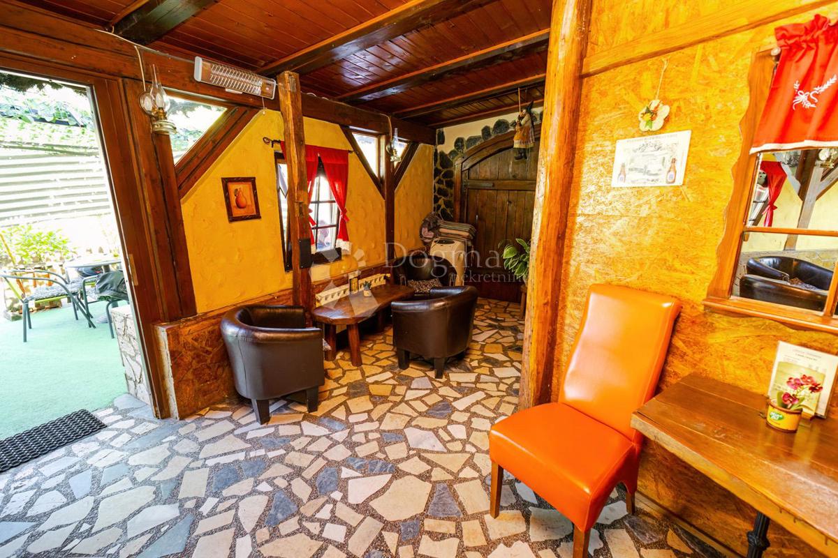 Casa Gredice, Klanjec, 403m2
