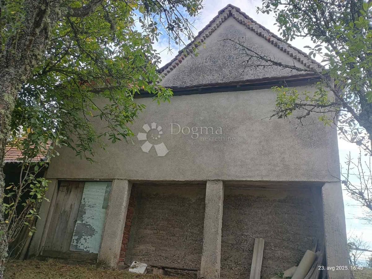 Casa Gornji Kukuruzari, Donji Kukuruzari, 51.948m2