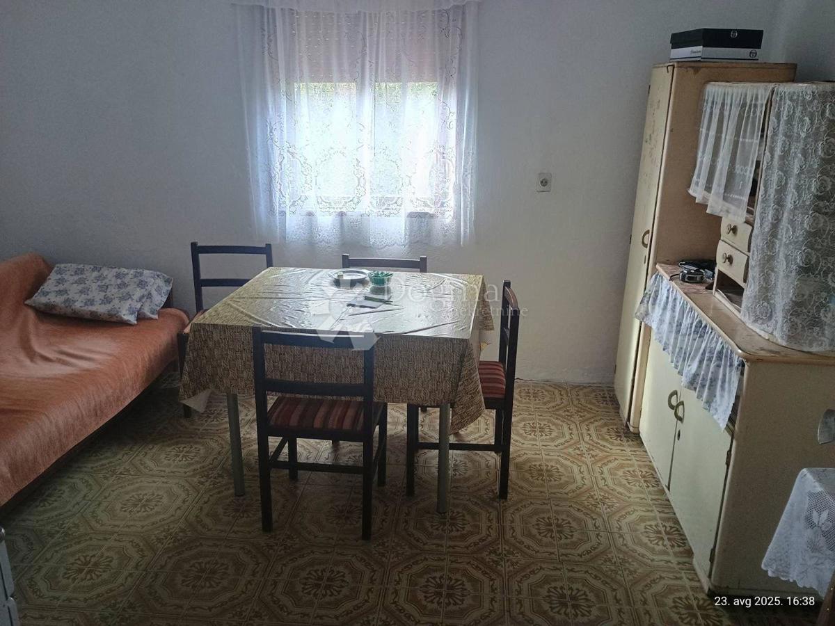 Casa Gornji Kukuruzari, Donji Kukuruzari, 51.948m2