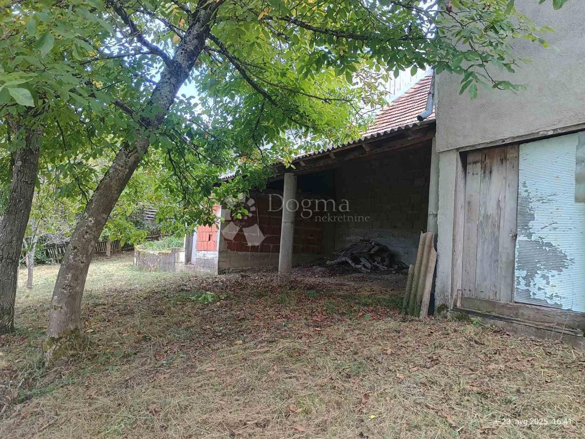 Casa Gornji Kukuruzari, Donji Kukuruzari, 51.948m2