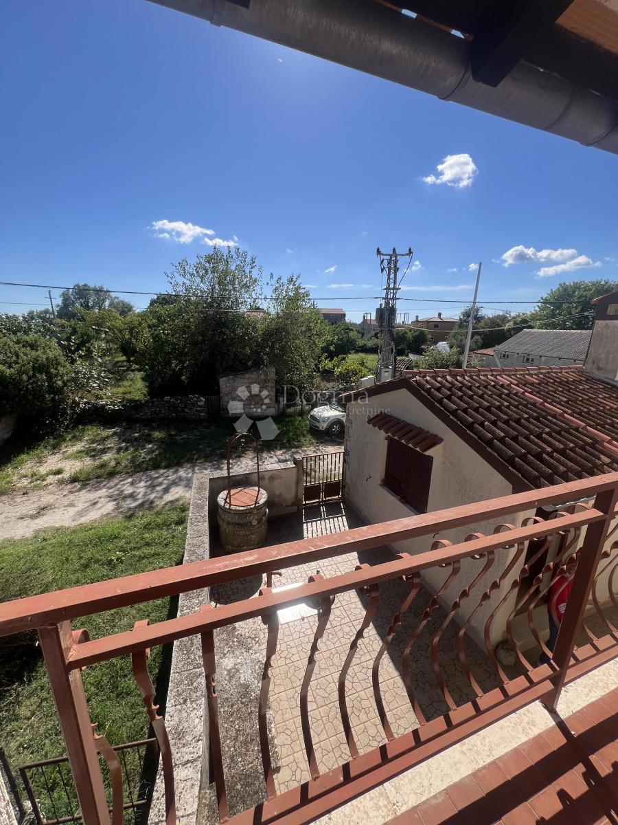 Casa Cokuni, Marčana, 247m2