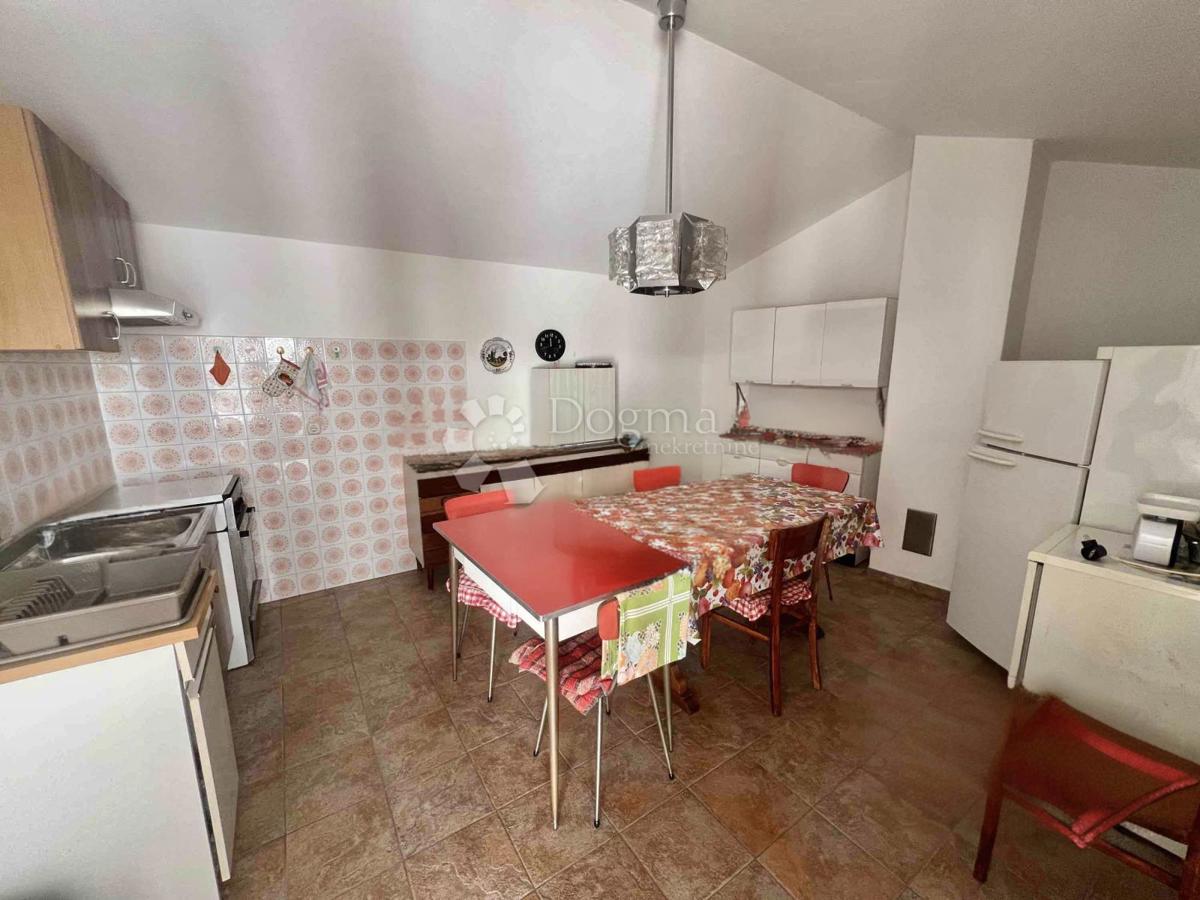 Casa Cokuni, Marčana, 247m2