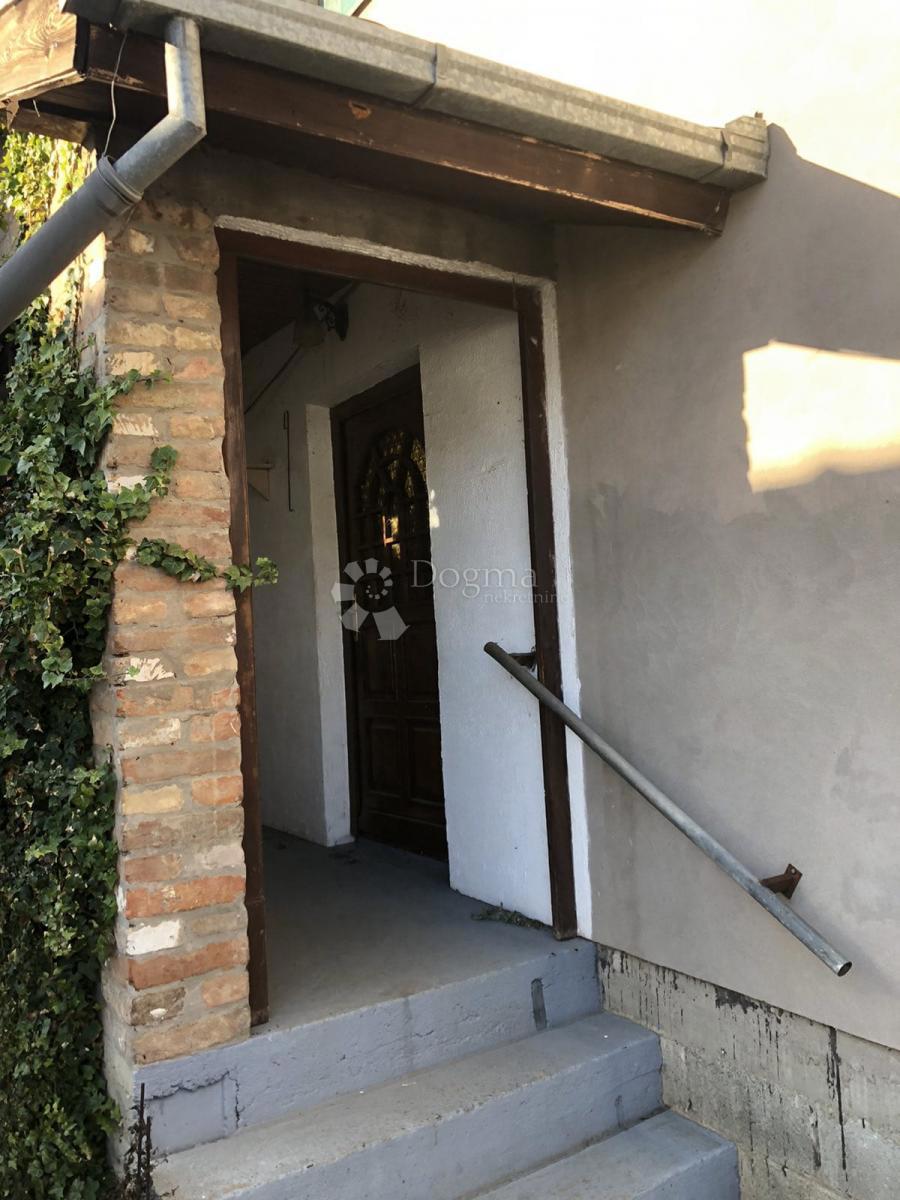 Casa Sajmište, Vukovar, 147m2