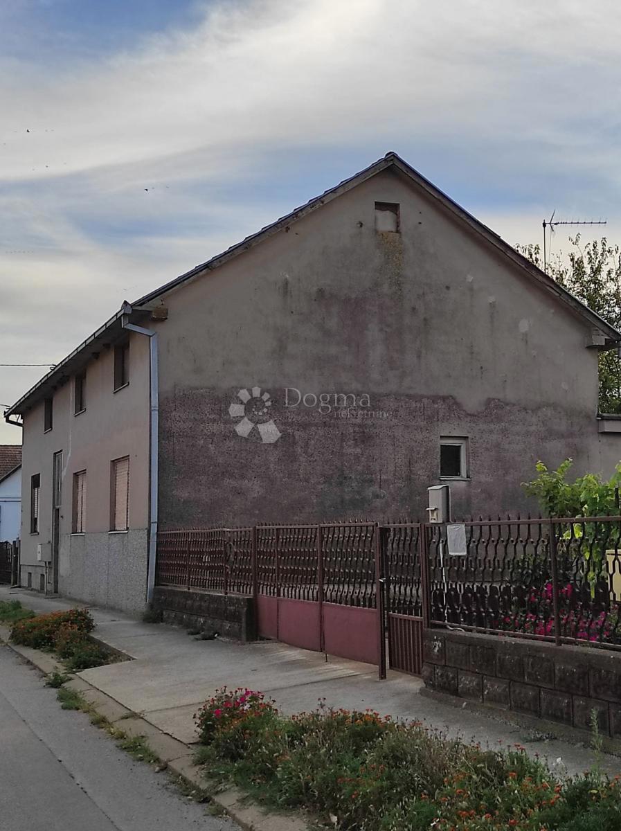 Casa Sajmište, Vukovar, 147m2