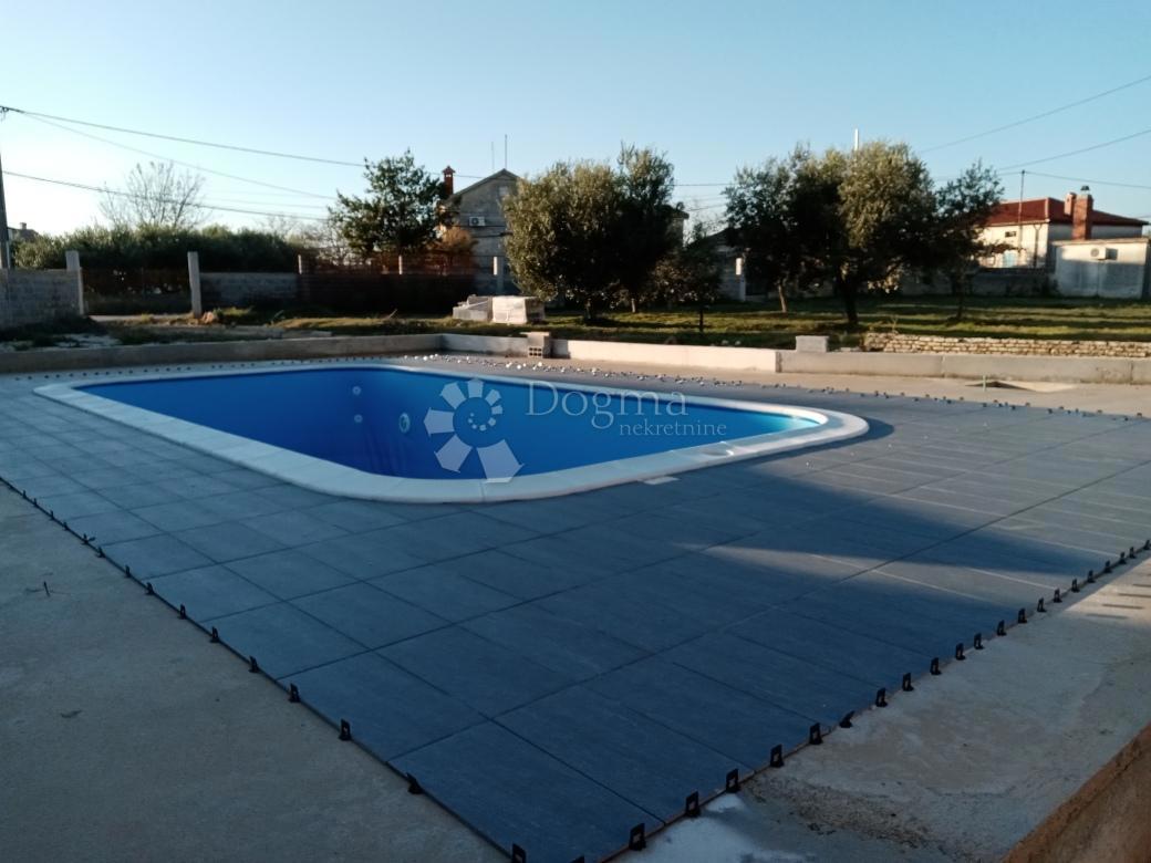 Casa Rakalj, Marčana, 280m2